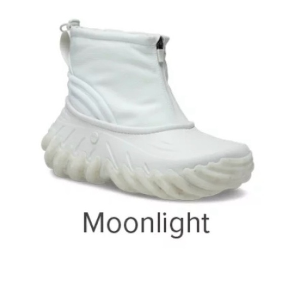 CROCS Unisex Echo Shield White Textured Footwear NWOT - Picture 2 of 6